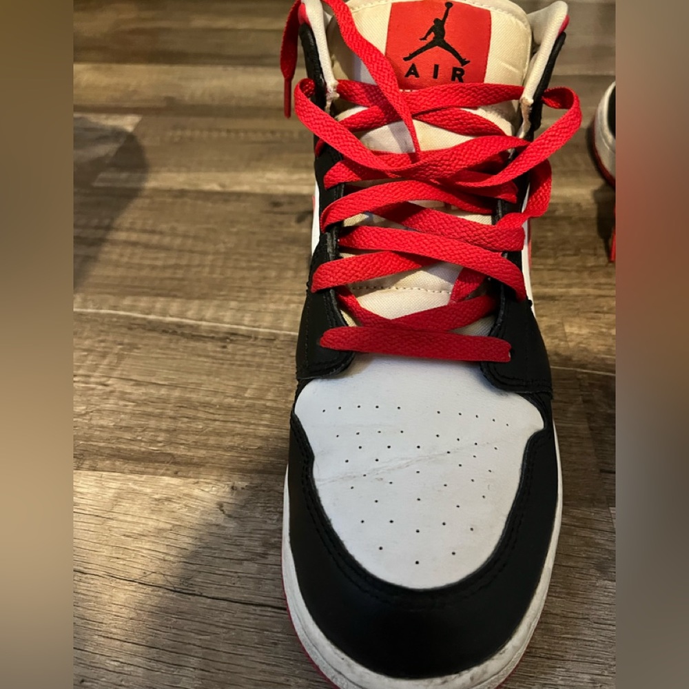 Jordan 1